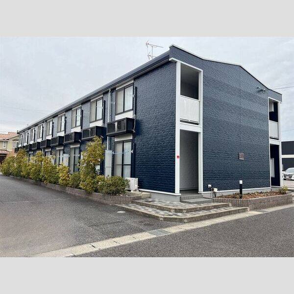 レオパレスオアシス21