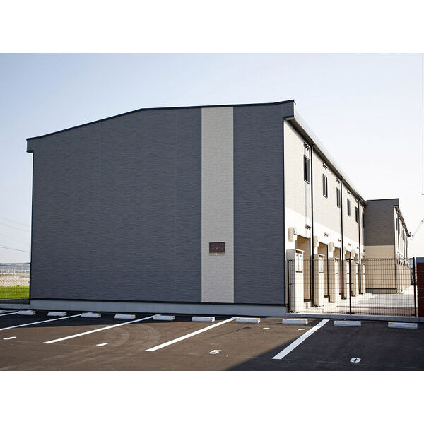 レオパレスグランドソレーユ 建物画像