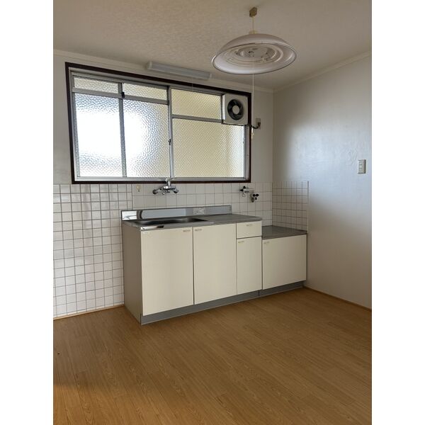 シャトー東洋 室内写真2