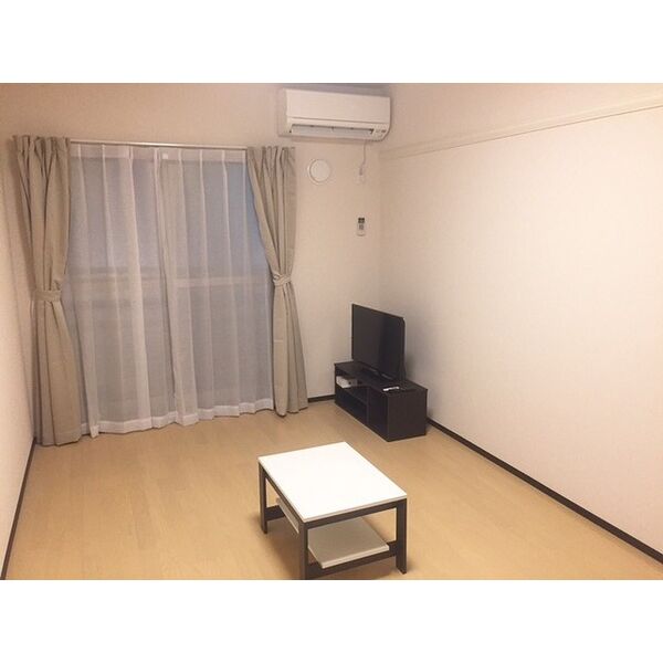 クレイノU&SⅣ 室内写真4
