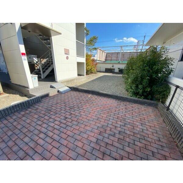 レオパレスボヌール八田 室内写真6