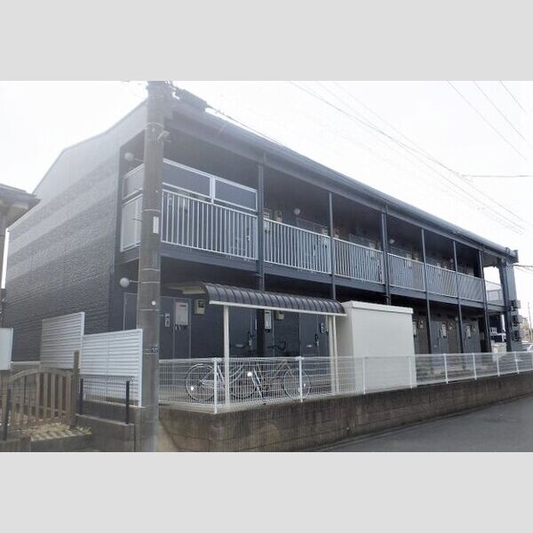 レオパレスポーラスター 建物画像