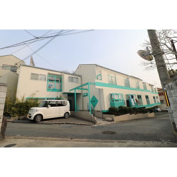 フリーディオ石切 建物画像