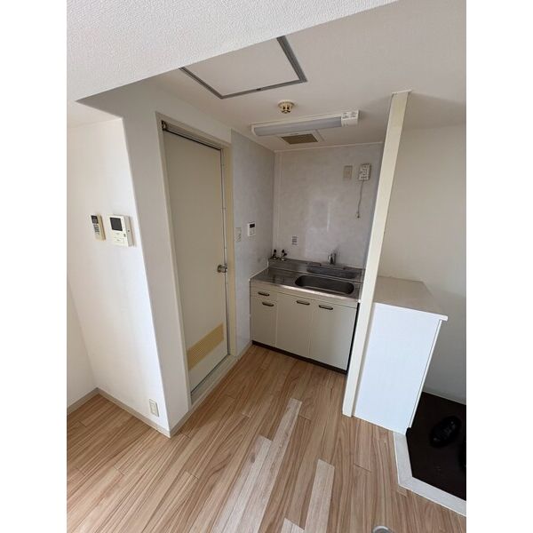 リエス東堀川 室内写真3