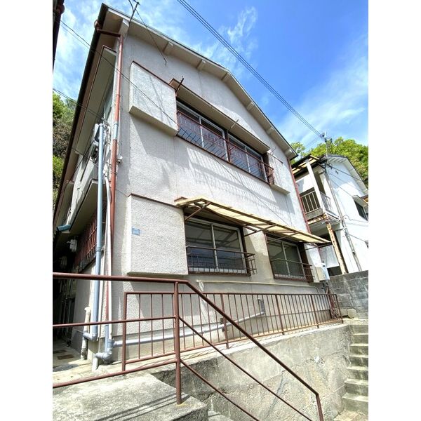 なつか清水と春の丘 建物画像