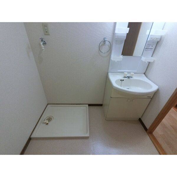 Surplus Two日野 室内写真5