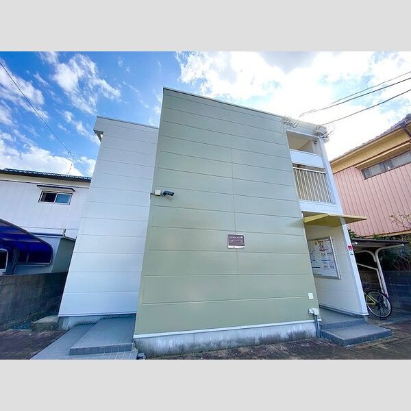 レオパレスルミエール