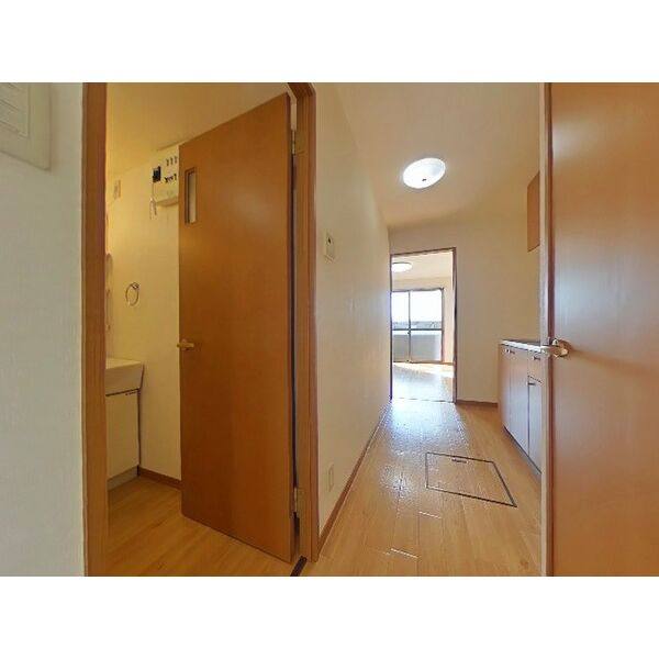 NEU HAUSⅡ 室内写真4