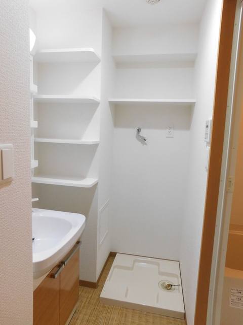 コスモナーレ千種 室内写真6