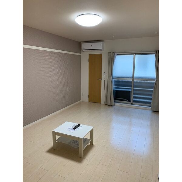 クレイノクリエイト仁川 室内写真5