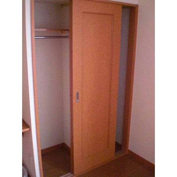 レオパレス高岡レジデンス 室内写真8