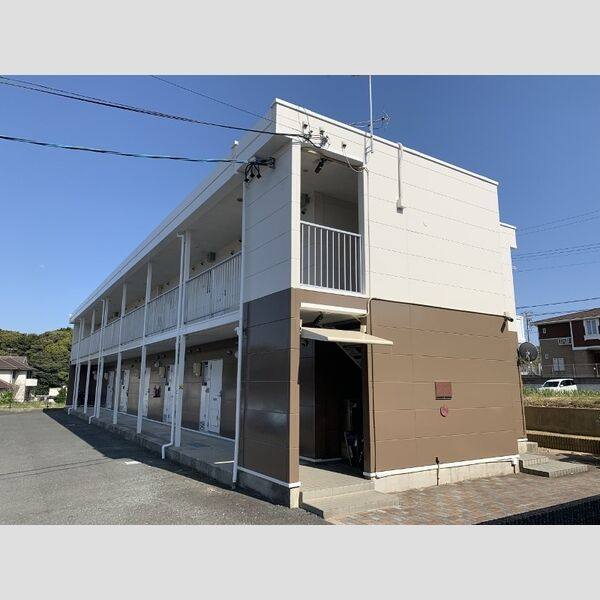 レオパレス渚 建物画像