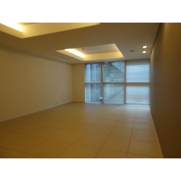 MIRABELL SOUTH 室内写真2