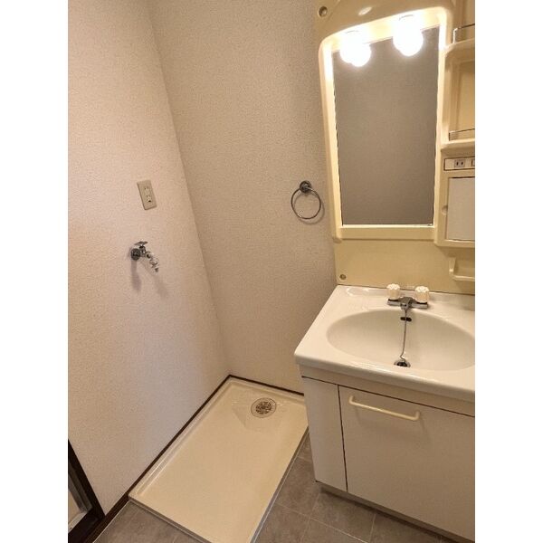 Surplusホープ 室内写真4