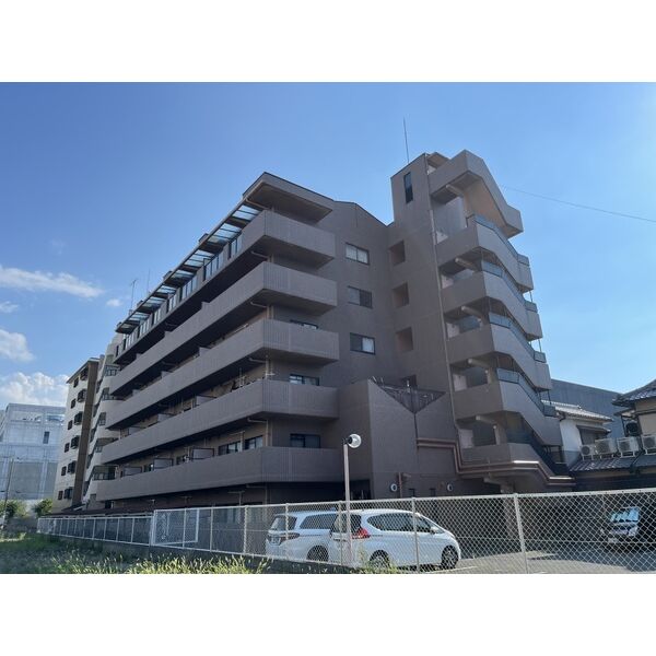 サウスビン 建物画像