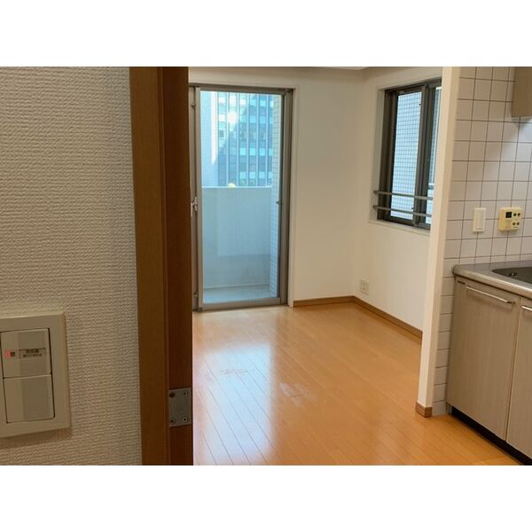 レヴィーナ東京八重洲通り 室内写真2