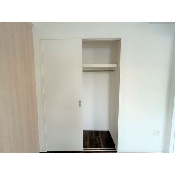 セレニテフラン新大阪 室内写真2