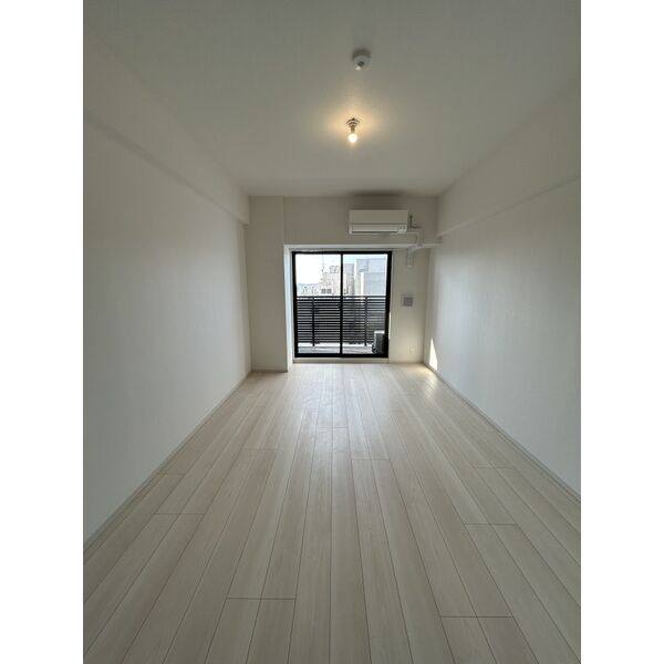S-RESIDENCE岡崎公園aureate 室内写真1