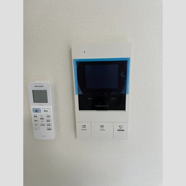 クロスフロント十二所線 室内写真8