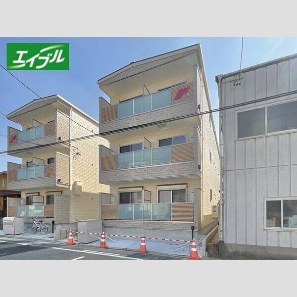 ソレイユ柵下