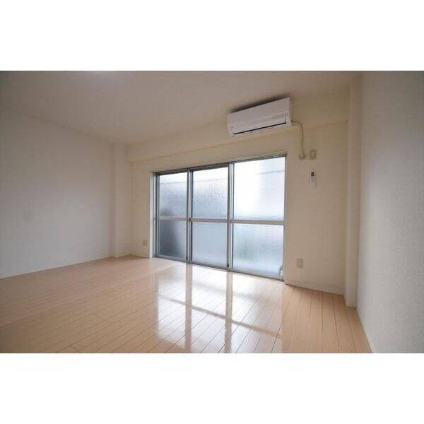 ZUISEI　BLD. 室内写真3