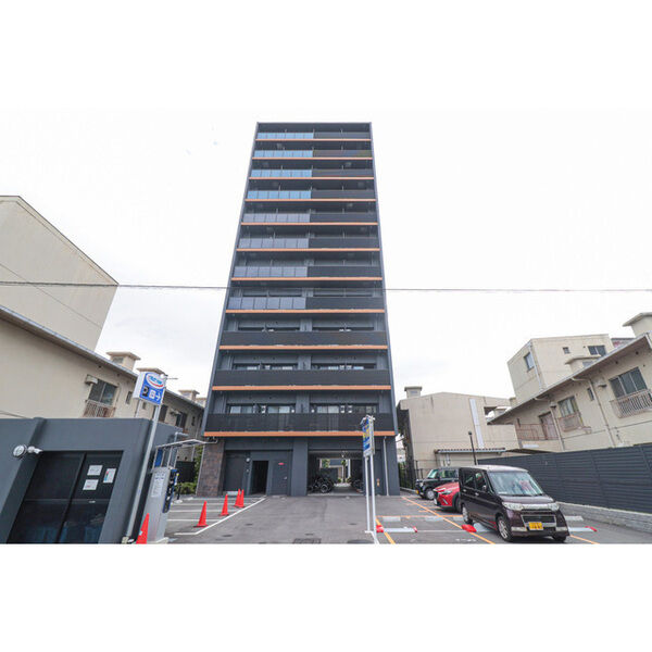 ワールドアイ難波City Gate 建物画像