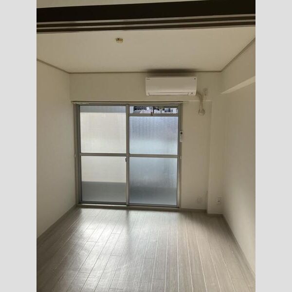 MSR京橋 室内写真1