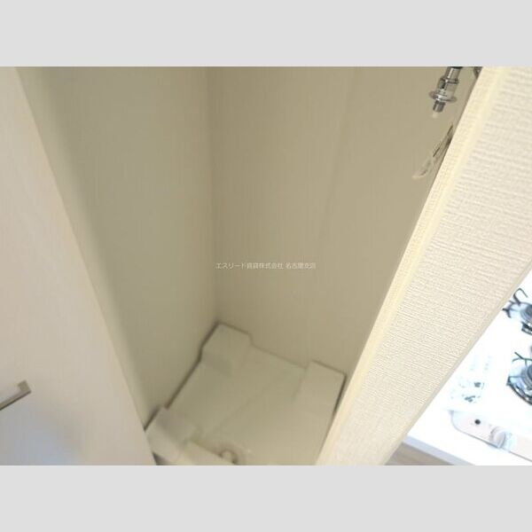 エスリード千種パークフロント 室内写真1
