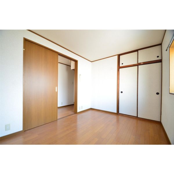光マンション 室内写真1
