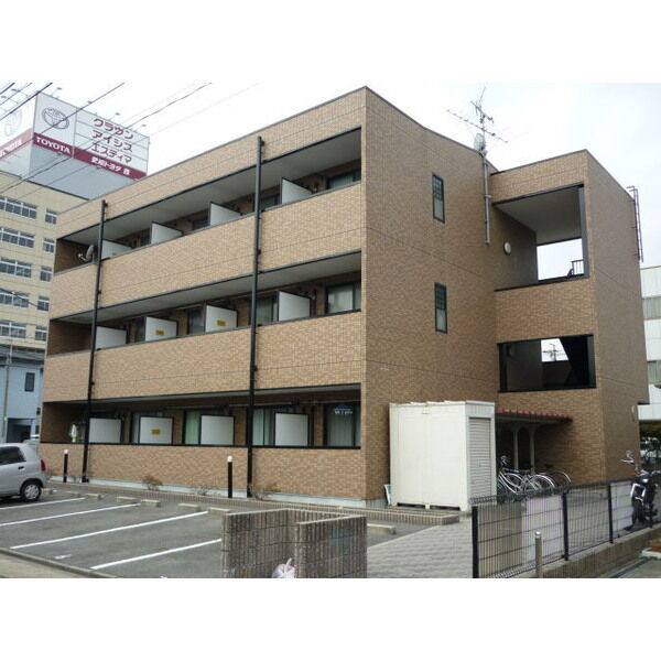 アンプルールフェールエラン 建物画像