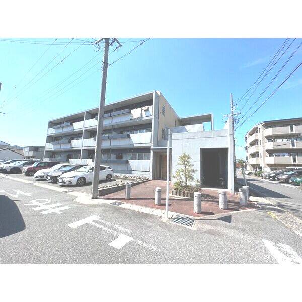 ベルエキップ 建物画像