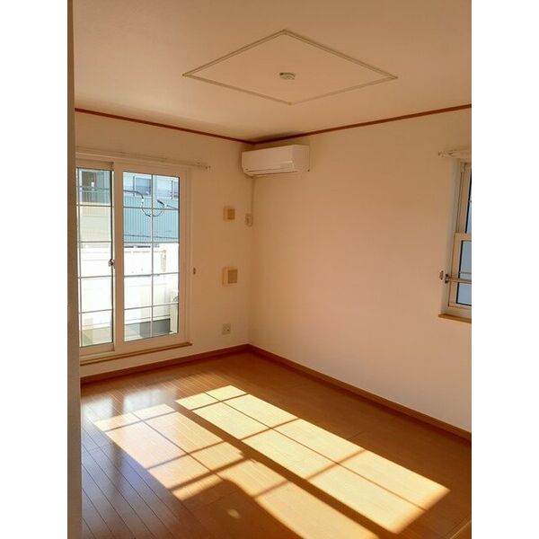 リファインA 室内写真1