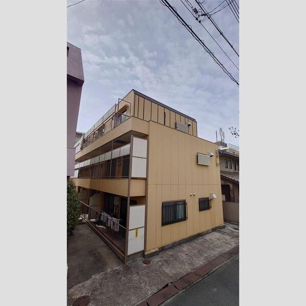 梅本マンション