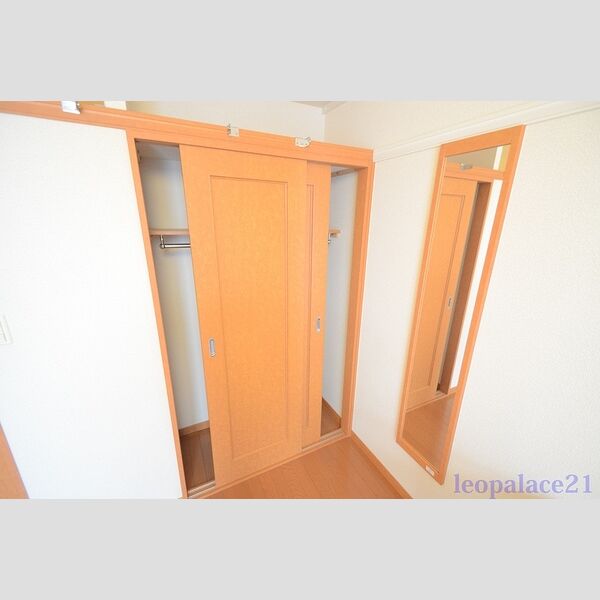 レオパレスフォーレⅡ 室内写真10