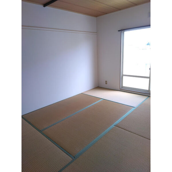 サンシティ西島 室内写真3