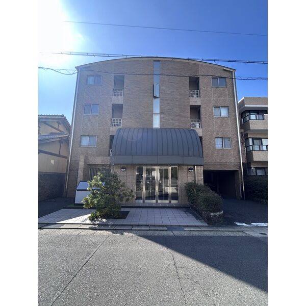 ガーデンコート 建物画像