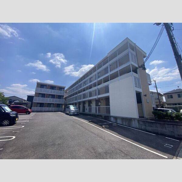 レオパレス高島 建物画像