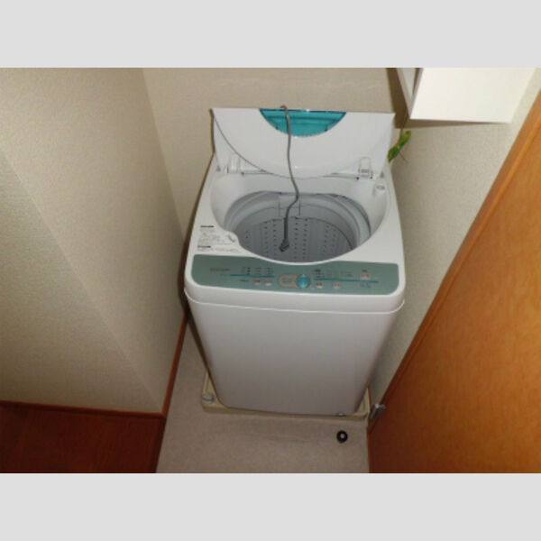 レオパレスローズ 室内写真6