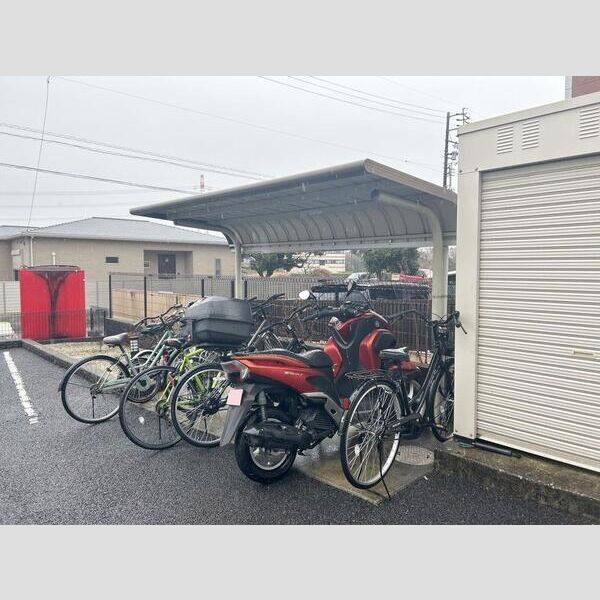 レオネクストレ　マーニ 室内写真9