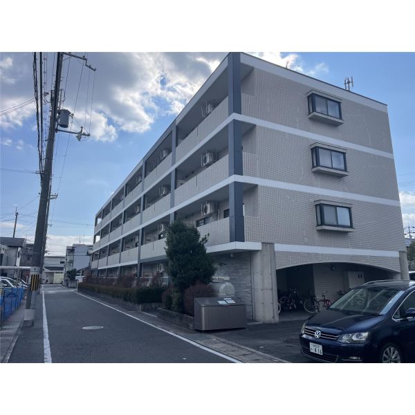 エクセレンス上桂