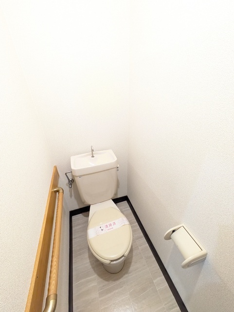 サンヒルズ 室内写真8