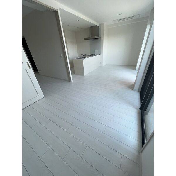 さくらHills ROKUBAN Platinum Residence 室内写真5