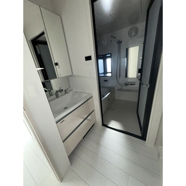 さくらHills ROKUBAN Platinum Residence 室内写真6