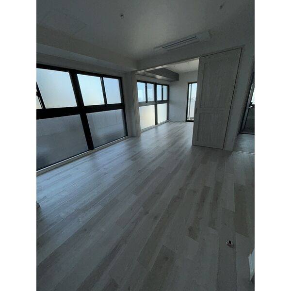 さくらHills ROKUBAN Platinum Residence 室内写真4
