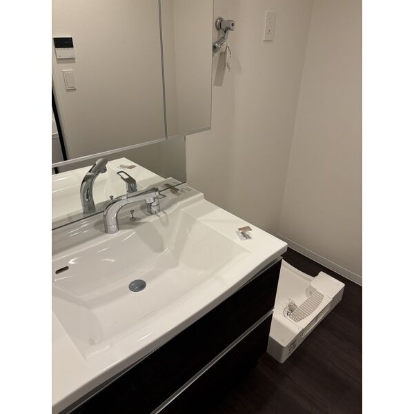 さくらHills ROKUBAN Platinum Residence 室内写真9