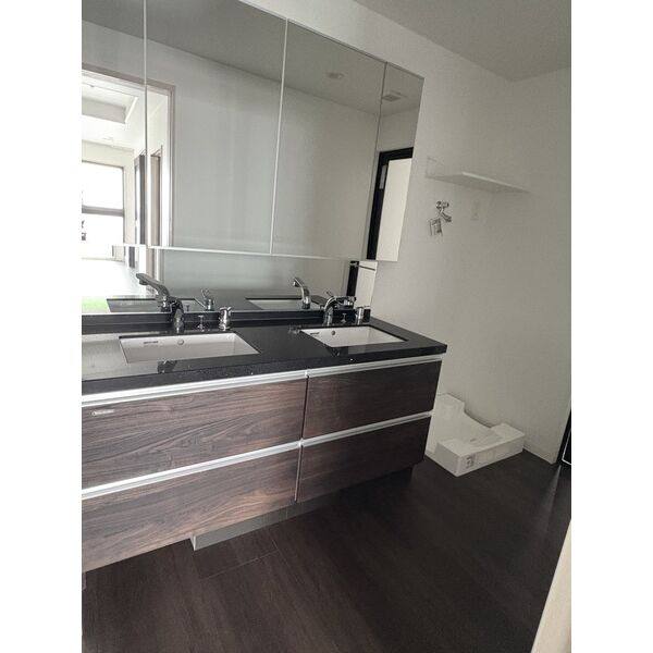 さくらHills ROKUBAN Platinum Residence 室内写真6