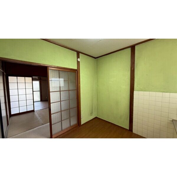 千代が丘ハイツA棟 室内写真1