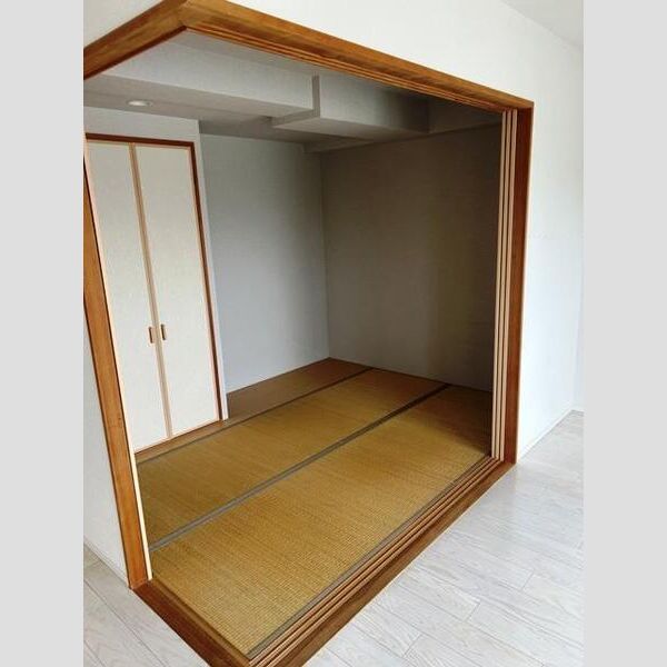 オルフェアライフ伏見稲荷 室内写真1