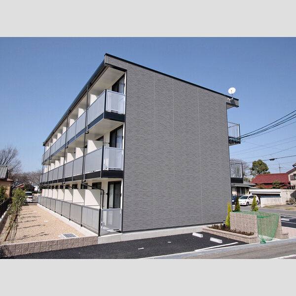 レオパレスメゾン安達 建物画像