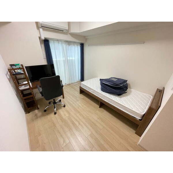 プレサンス松屋町駅前 室内写真1
